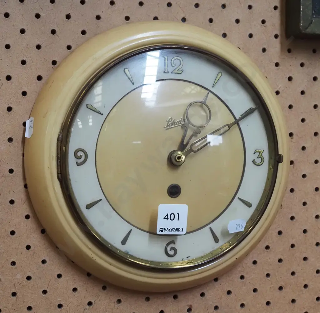 retro plastic wall light - As Is No Returns Image 1++