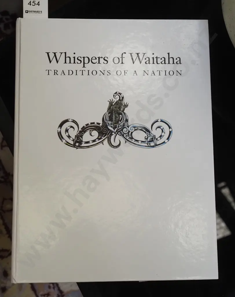 book; Whispers of Waitaha - Tradition of a Nation Image 1++
