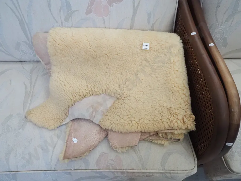 yellow dyed sheepskin Image 1++