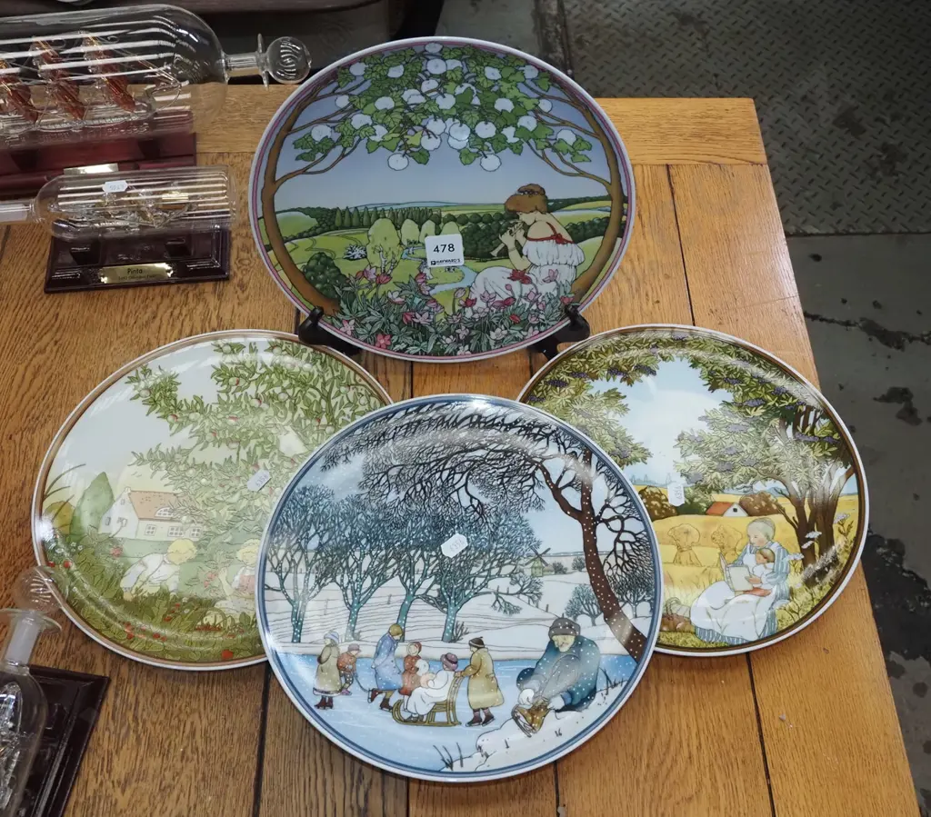 4x Villeroy & Boch seasonal themed wall chargers Image 1++