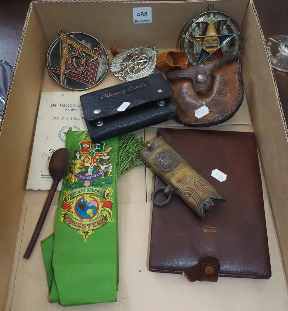 Lodge medallions, playing cards, travel mirror etc Image 1++