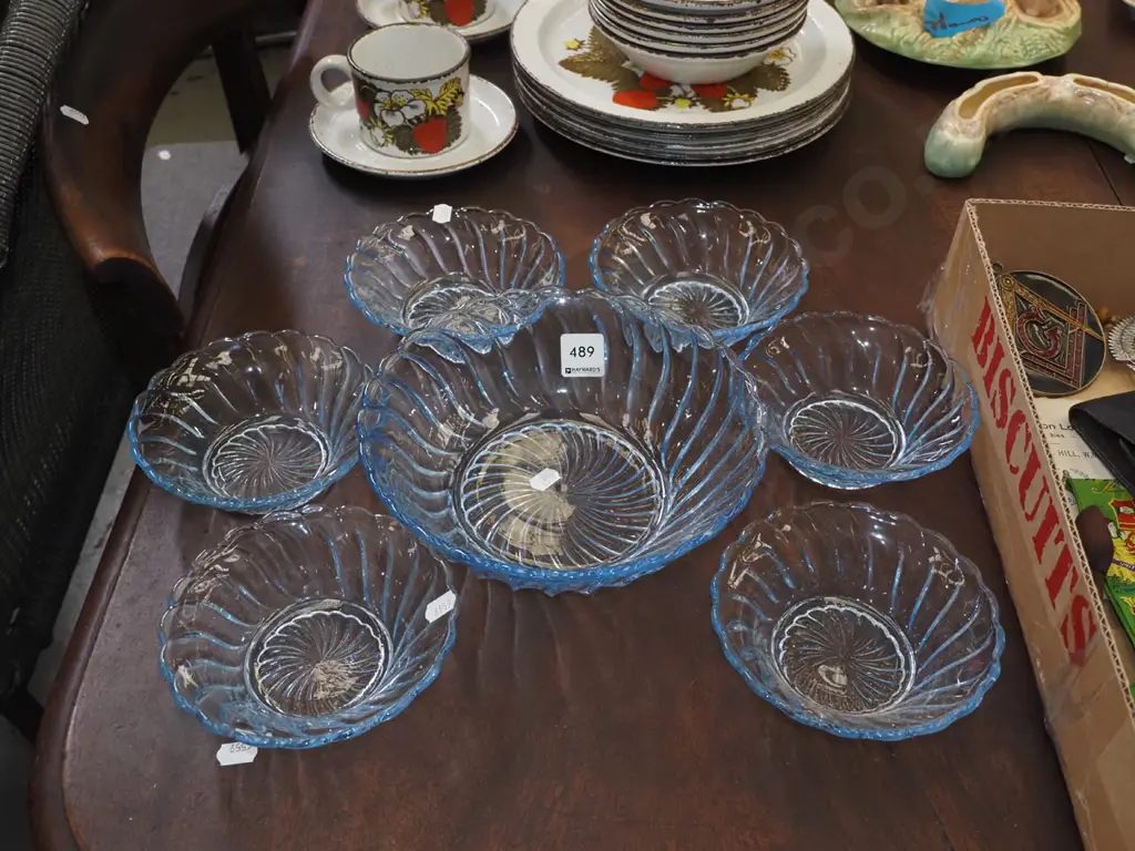 blue drepession glass sweet set Image 1++