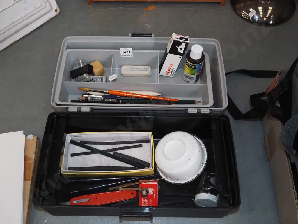 tool box; artists pencils, charcoals etc Image 1++