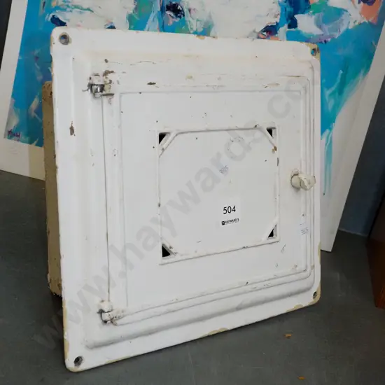 cast alloy lidded wall mounted box