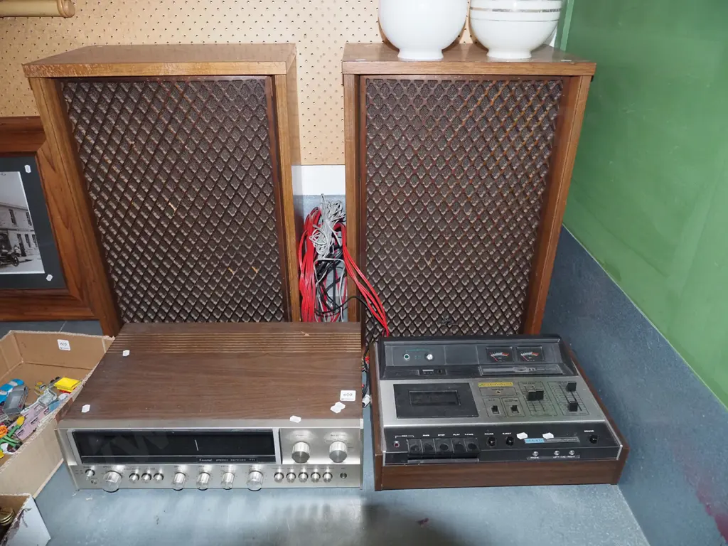 1970s tape cassette player, Sansui receiver, 2x speakers Image 1++
