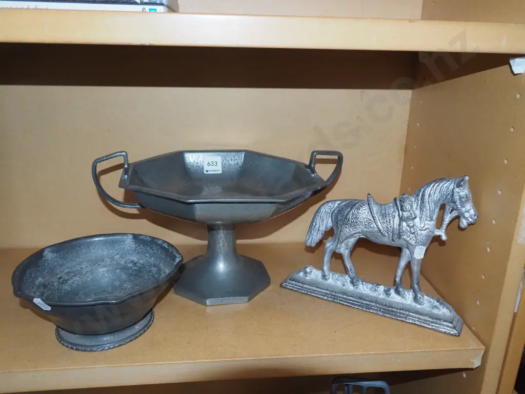 pewter bowl, comport, cast iron horse doorstop Image 1++