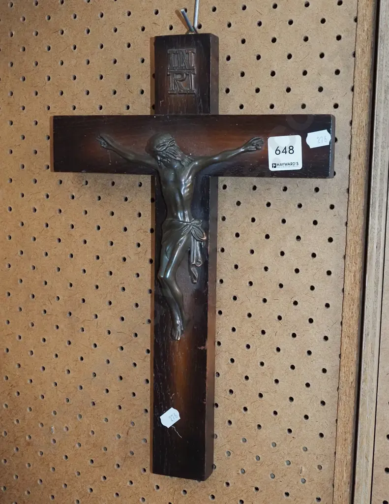 wall hanging crucifix H360 Image 1++