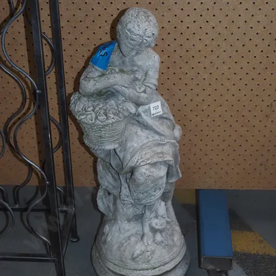 concrete garden ornament - woman H620