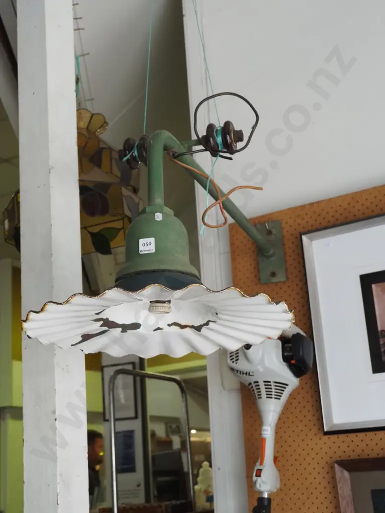 vintage enamel and metal street light fitting Image 1++