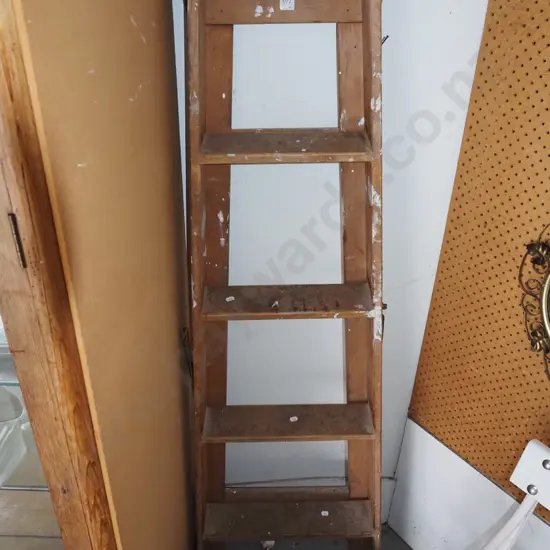 wooden 4 step ladder