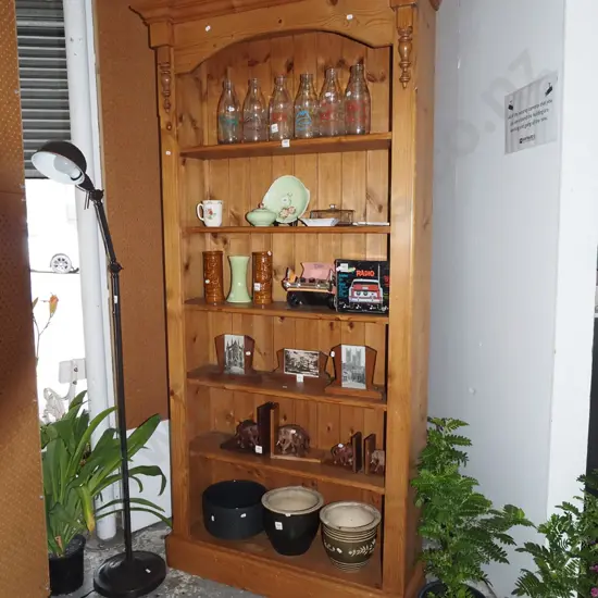 cedar bookcase H1980 W960 D320