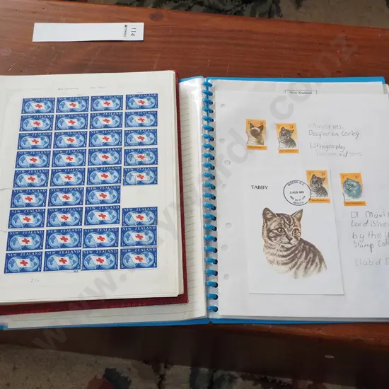 3x stamp albums