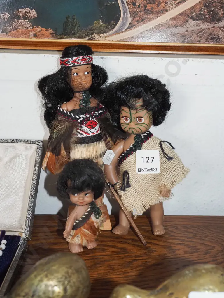 3x Maori souvenir dolls Image 1++