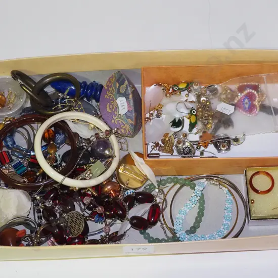tray of costume jewellery