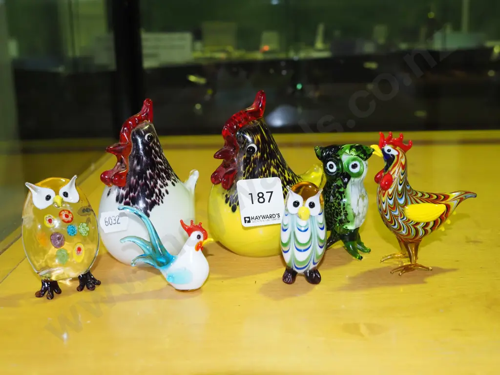 7x glass bird figurines Image 1++