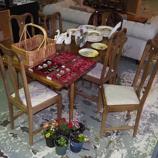 oak extending dining table, with 6 matching upholstered chairs
