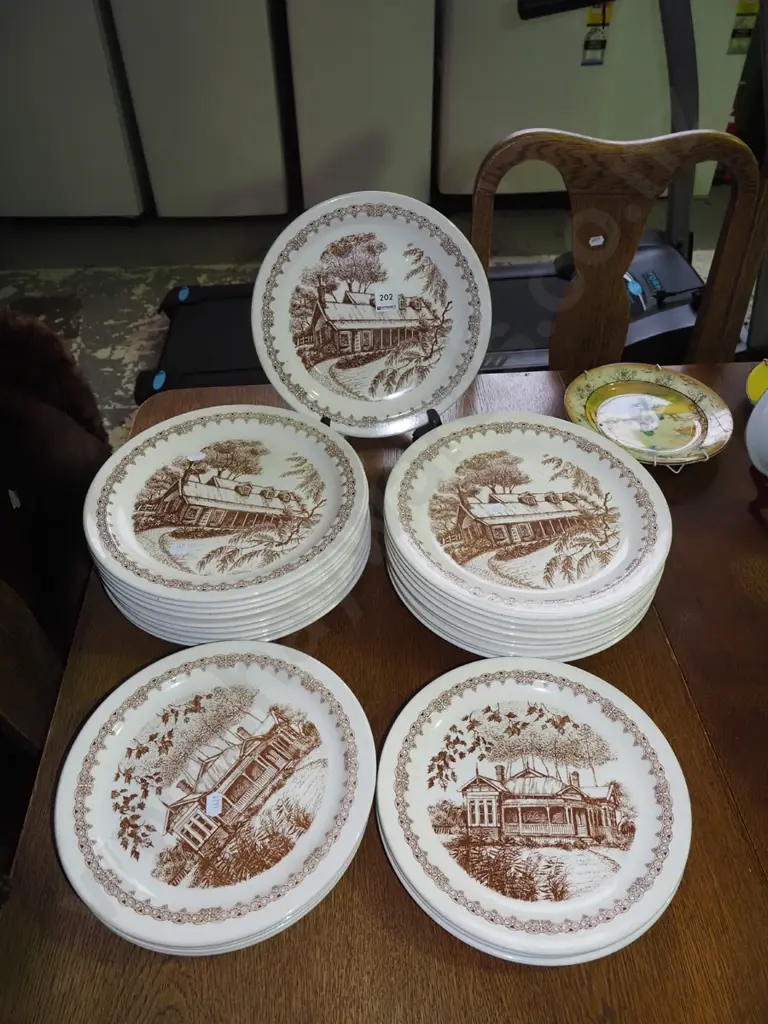 Crown Lynn heritage dinner plates Image 1++