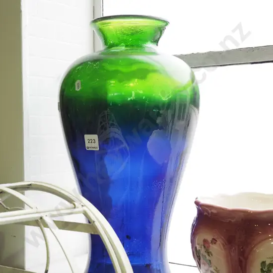 blue & green glass vase H440