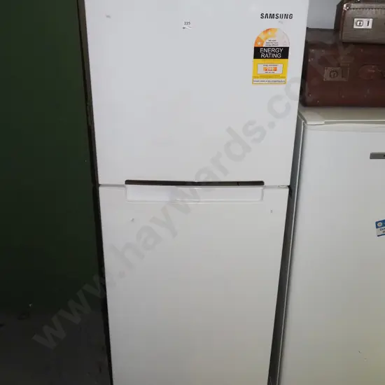 Samsung fridge freezer H1550 W550 D610