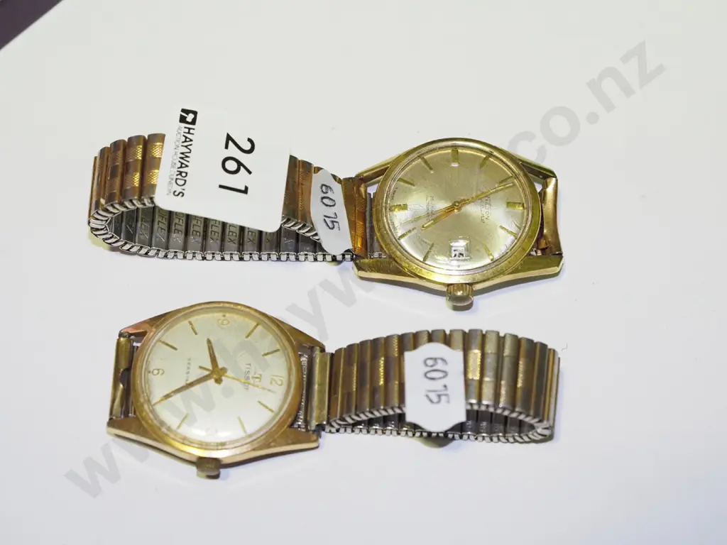 2x wristwatches Image 1++