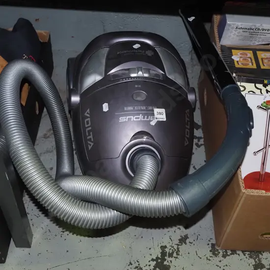 Volta vacuum cleaner