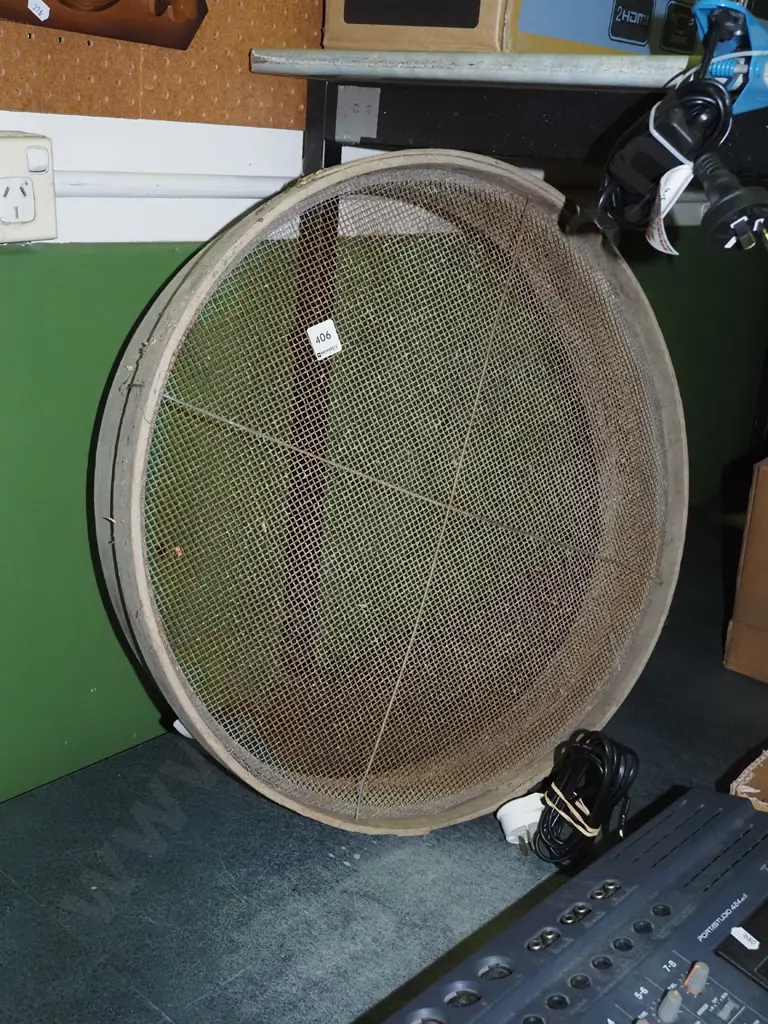 garden sieve Image 1++