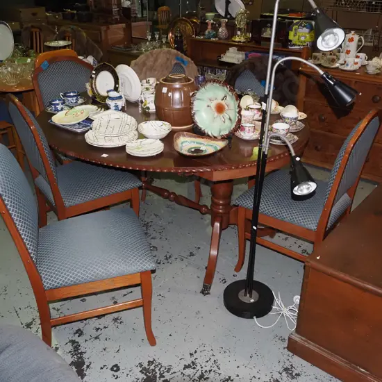 mahogany oval pie crust edge drop side extending pedestal dining table with