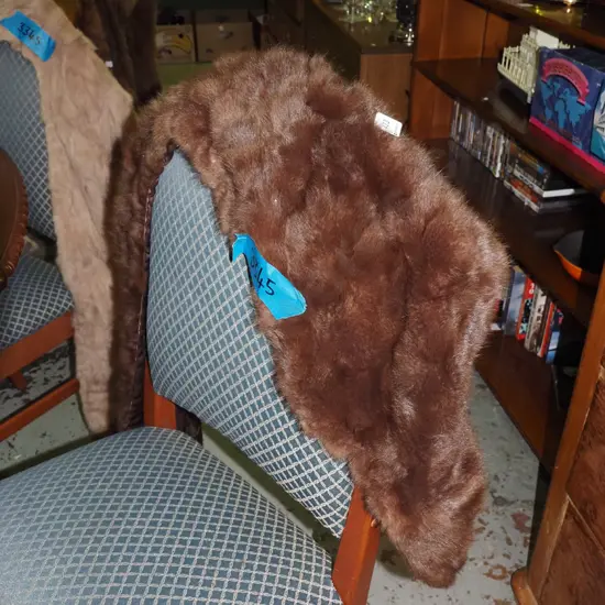 fur stole