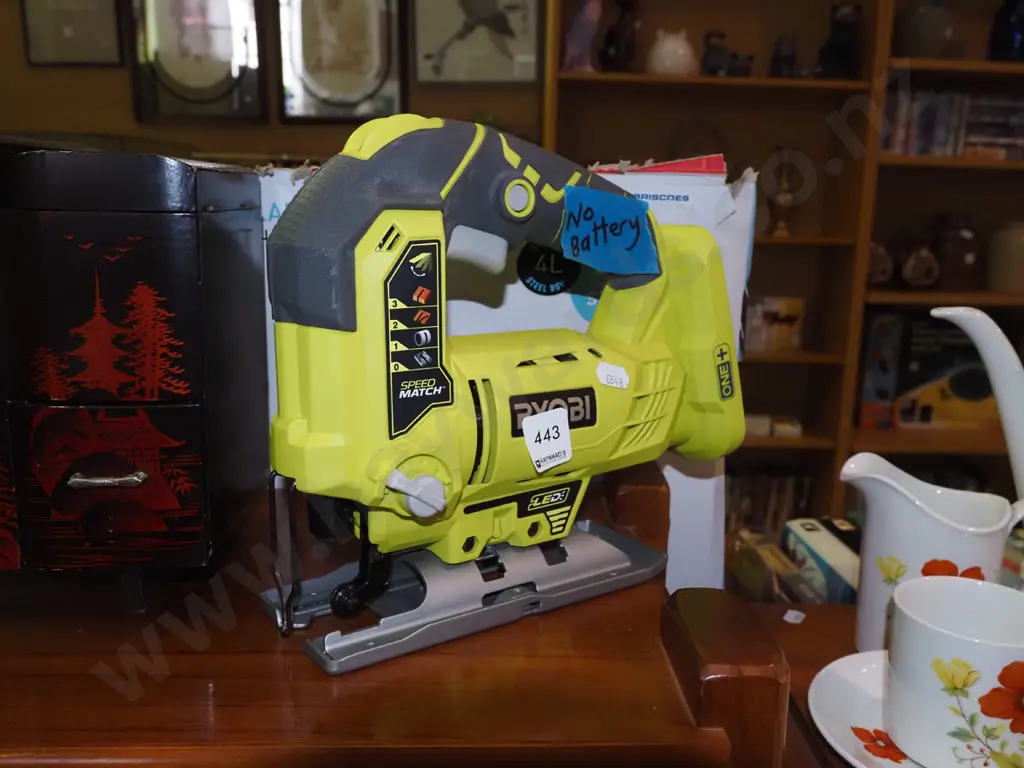 Ryobi jig saw - no battery Image 1++
