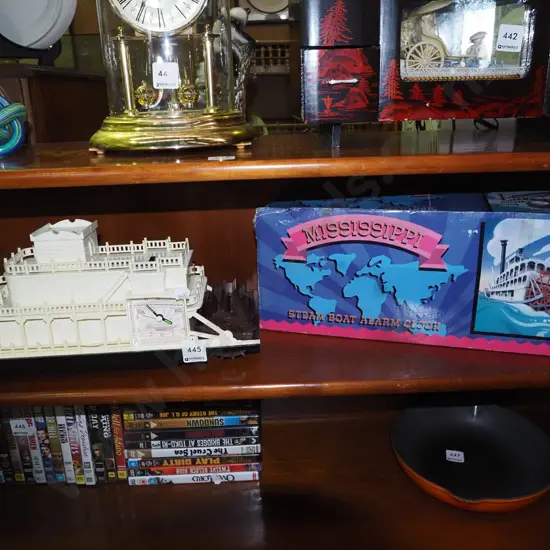 plastic paddle steamer mantle clock