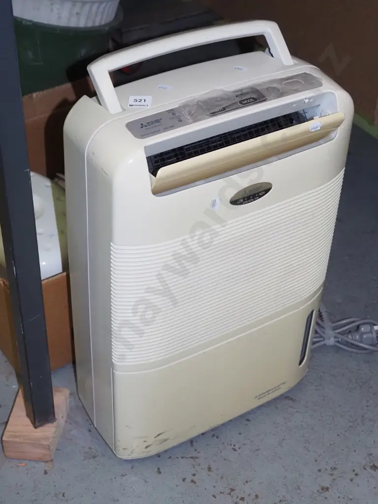 Mitsubishi Electric dehumdifier  Image 1++