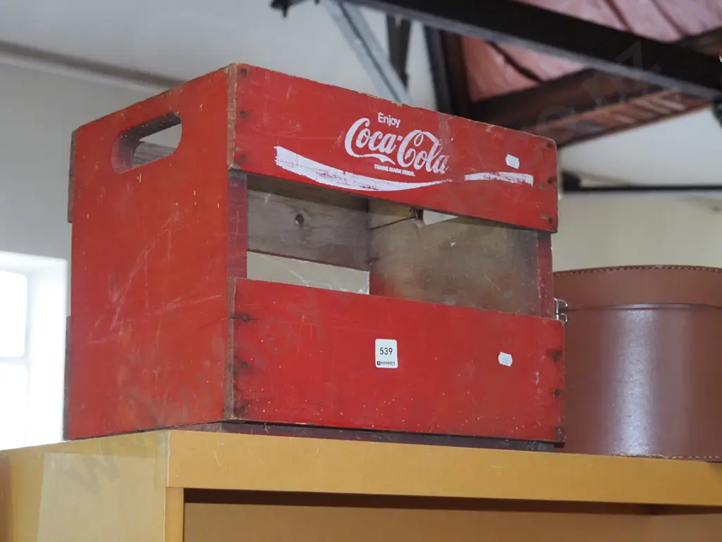 Coca Cola crate - some borer Image 1++