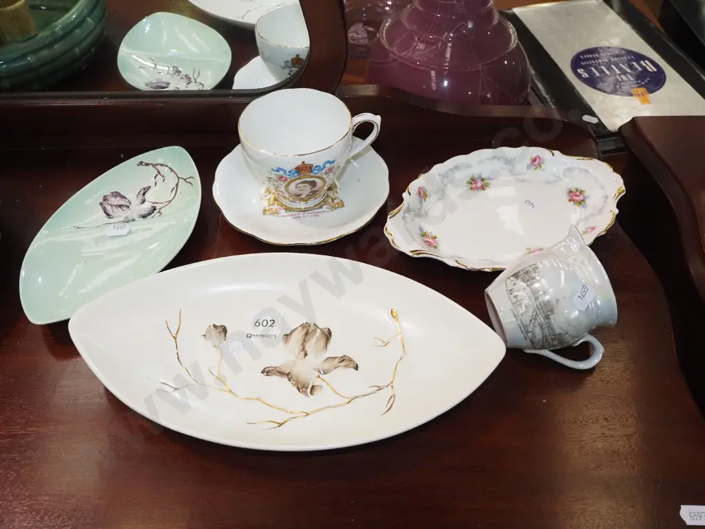 Carlton dishes, QE cup and saucer etc Image 1++