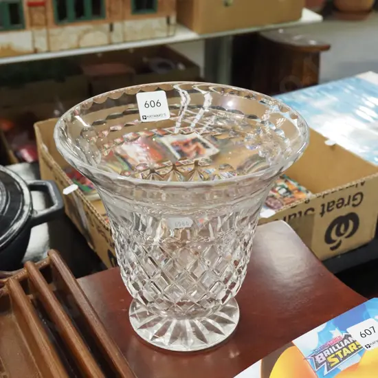 cut crystal vase H180