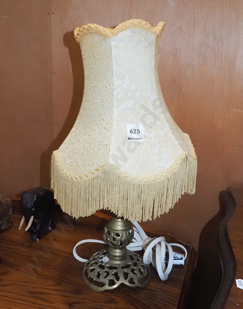 brass based table lamp H430 Image 1++