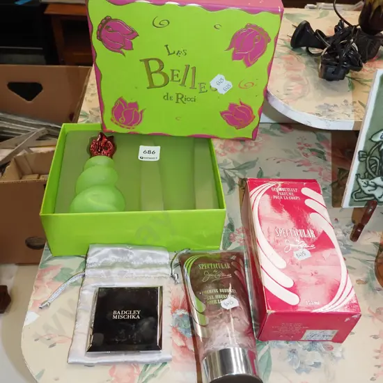 Ninan Ricci Les Belles de Ricci eau de toilette 100ml (foxing to box), Badgley Mischka compact mirror