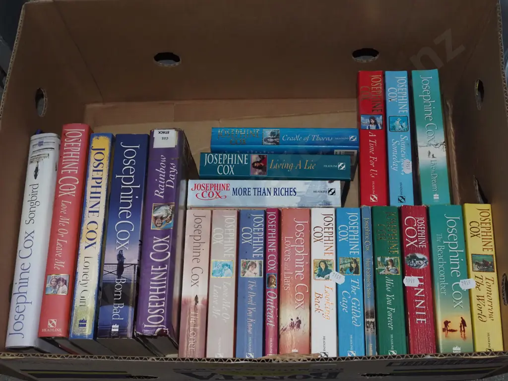 box of books Image 1++