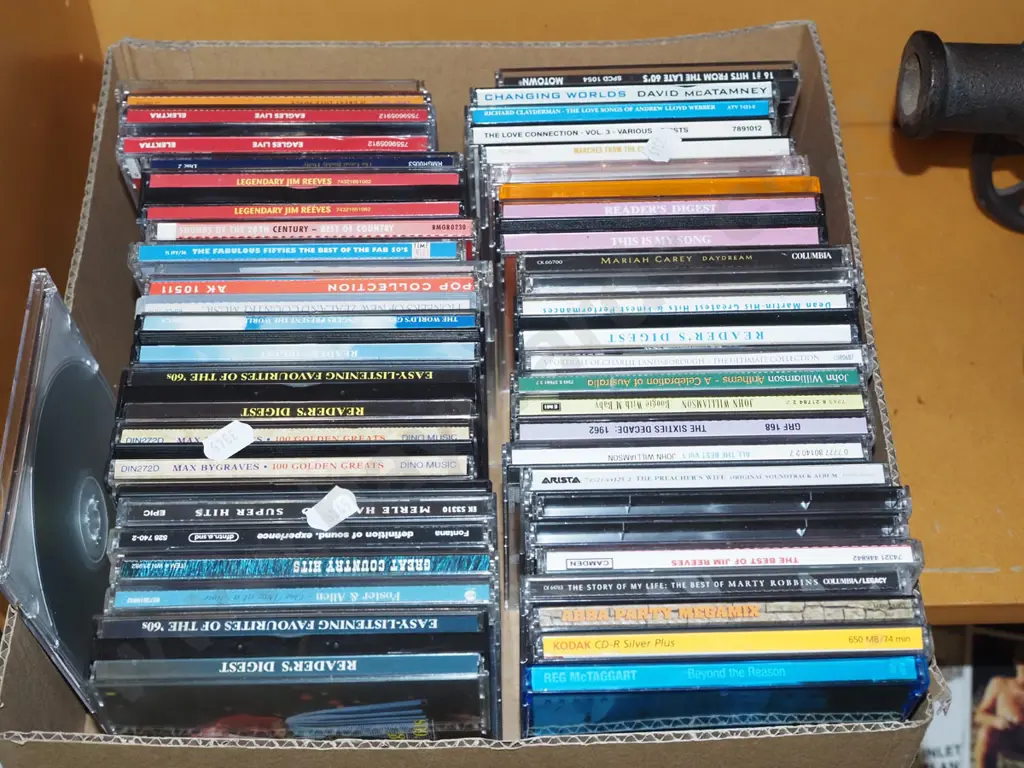 box; CDs Image 1++
