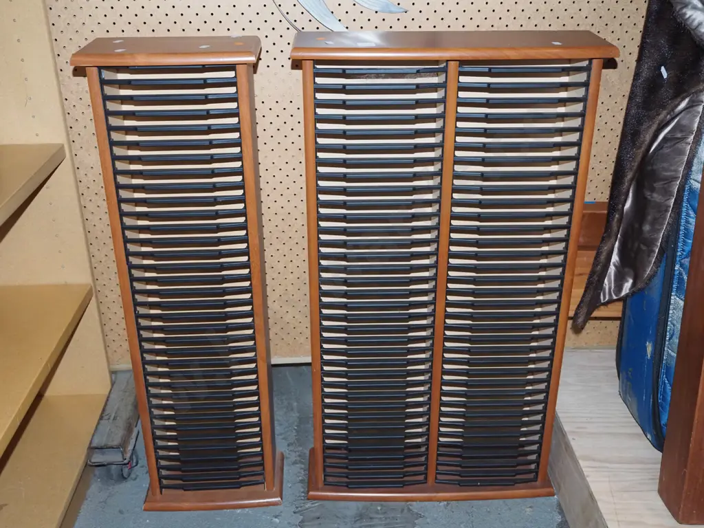 2x DVD storage towers Image 1++