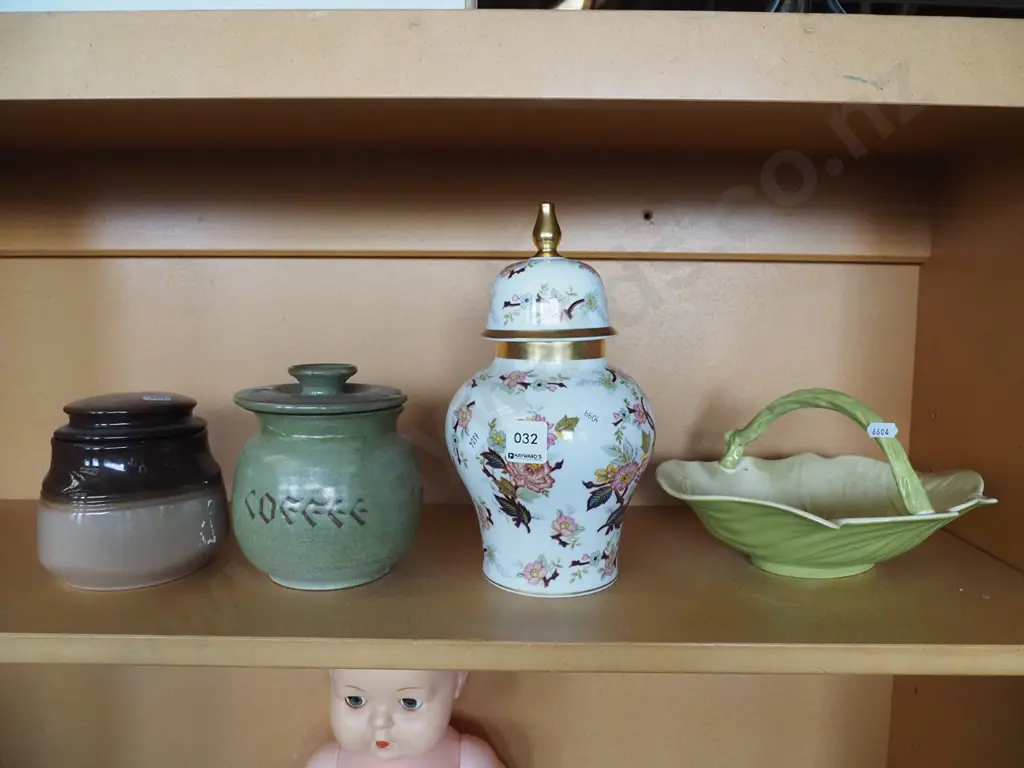 3x lidded canisters, Carlton ware leaf basket - staining Image 1++