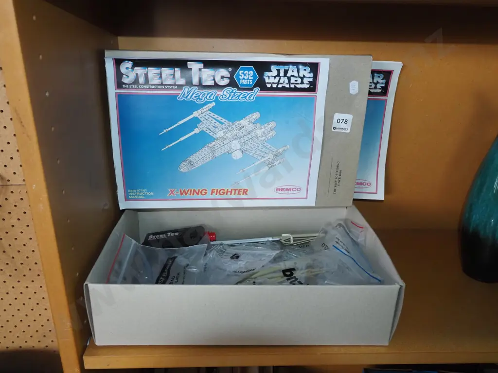 Steeltec model of a Star Wars X fighter Image 1++