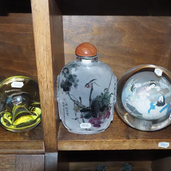 2x glass globes, stoppered glass bottle H150