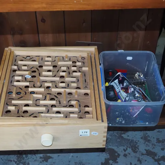 ball bearing maze game, meccano style jeep