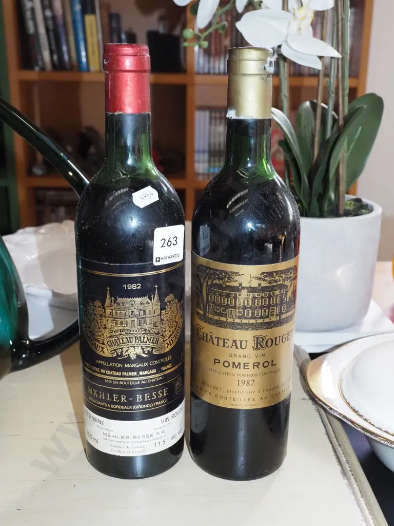 2x bottles of wine; 1982 French bordeau, Pomerol  Image 1++