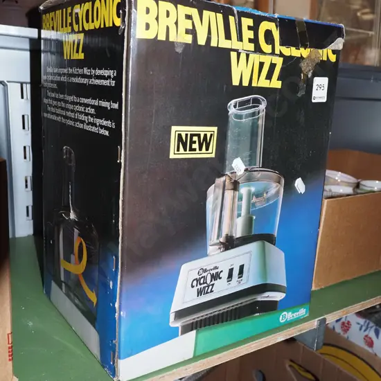 old as new boxed Breville kitchen whiz