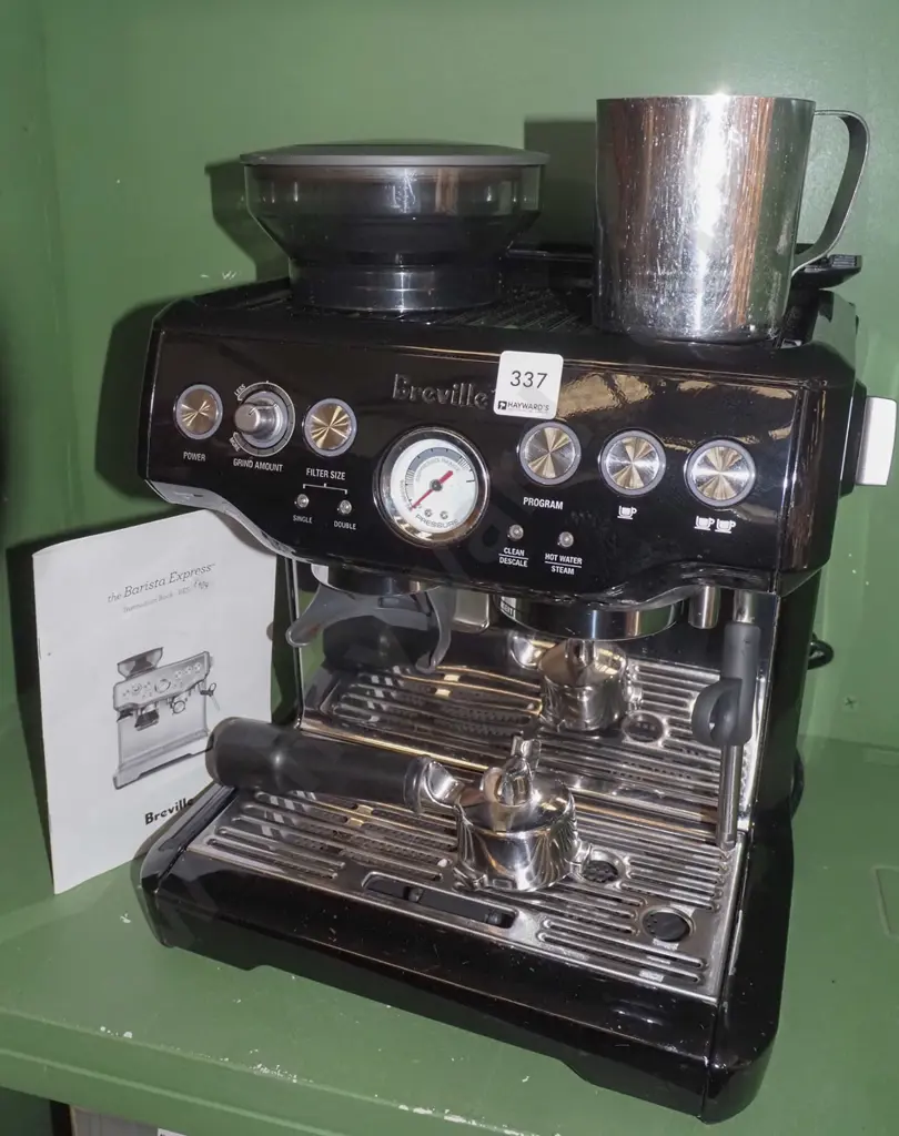 Breville Barista Express coffee machine - good condition apart from missing stainless steel portafilter Image 1++