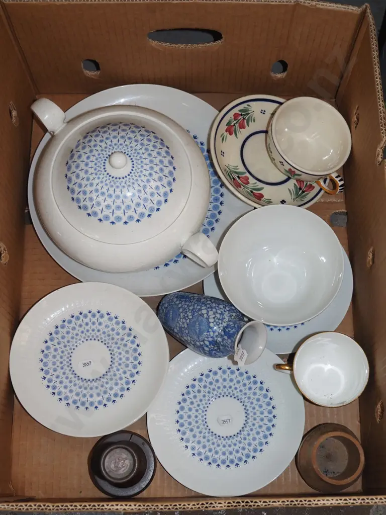 box; German soup tureens, plates, bowls etc Image 1++