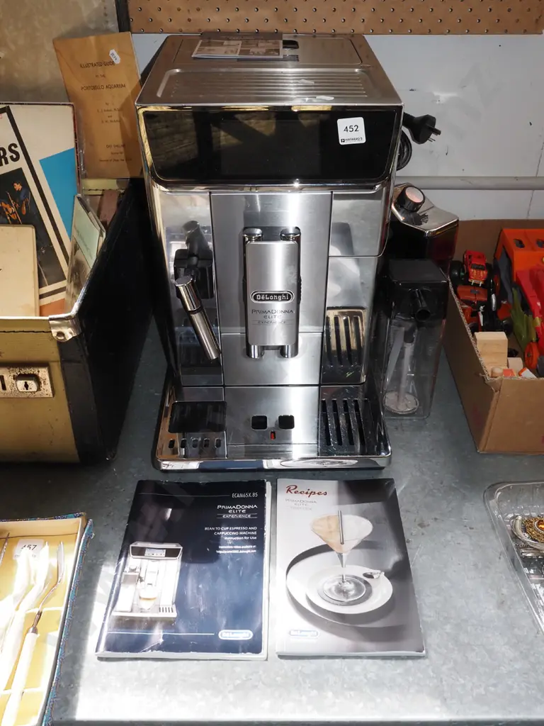 Delonghi Prima Donna Elite espresso and coffee machine Image 1++