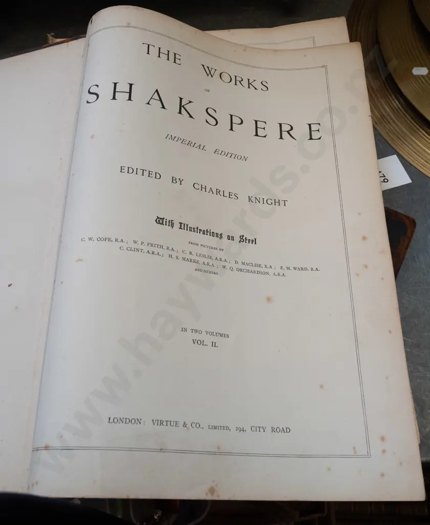 2 large books - Works of Shakespeare - Imperial Edition. Wear, staining and some damage to binding Image 1++