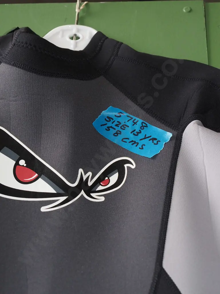 size 158cm wetsuit Image 1++